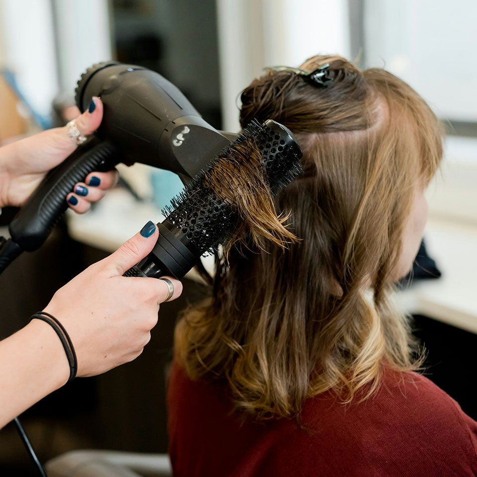 Как да удължите живота на маникюра си